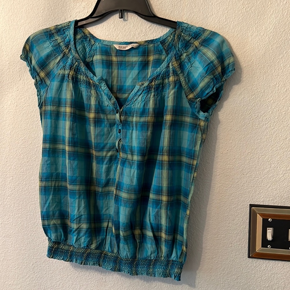 Old Navy top.